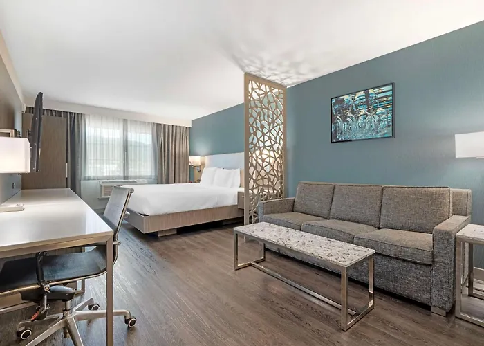 Best Western Plus Temecula Wine Country Hotel & Suites
